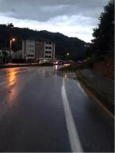 Son dakika haber! Rize'de sağanak etkili oldu (3) Son dakika haber! Rize'de sağanak etkili oldu (3)