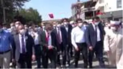 Şehit Özel Harekat Polisi Adnan Kısar son yolculuğuna uğurlandı Şehit Özel Harekat Polisi Adnan Kısar son yolculuğuna uğurlandı