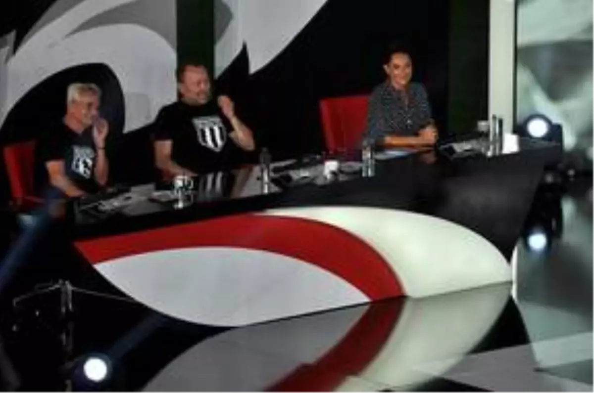 Sergen Yalçın ve Hülya Avşar'ın 'Ödül Senin' gecesi öncesindeki diyaloğu izleyenleri güldürdü