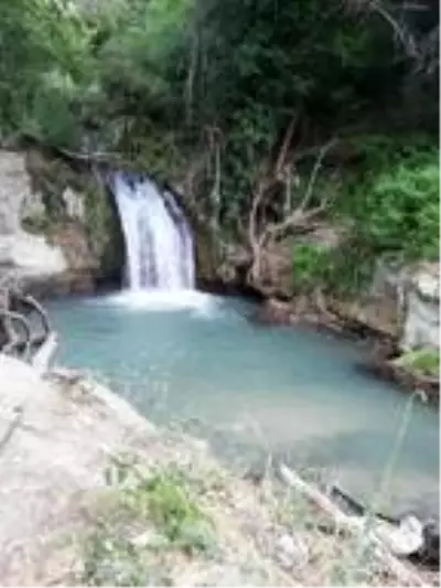 Serinlemek için şelaleye giren 2 çocuk boğuldu Serinlemek için şelaleye giren 2 çocuk boğuldu