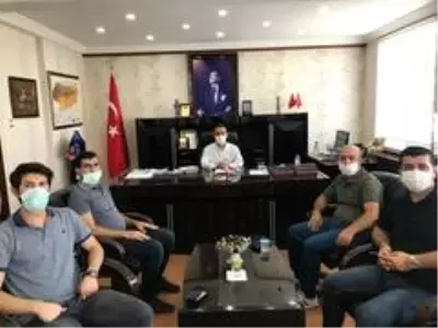 Şırnak Sağlık-Sen'den İdil Kaymakamı Özsoy'a hayırlı olsun ziyareti Şırnak Sağlık-Sen'den İdil Kaymakamı Özsoy'a hayırlı olsun ziyareti