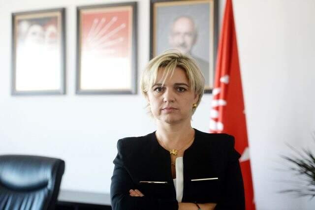Son Dakika: CHP'nin yeni MYK'sı belli oldu! Parti tarihinde 3. defa bir kadın genel sekreter oldu Son Dakika: CHP'nin yeni MYK'sı belli oldu! Parti tarihinde 3. defa bir kadın genel sekreter oldu