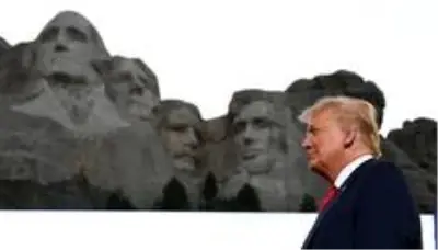 Trump: Rushmore Anıtı'na heykelimin eklenmesi fena fikir değil Trump: Rushmore Anıtı'na heykelimin eklenmesi fena fikir değil