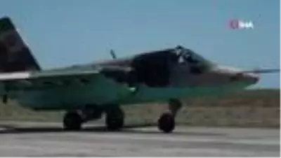 Türk F-16'ları Azerbaycan'a ait savaş uçakları ile Azerbaycan semalarında Türk F-16'ları Azerbaycan'a ait savaş uçakları ile Azerbaycan semalarında