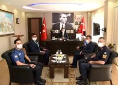 Vali Aksoy'dan Buharkent ziyareti Vali Aksoy'dan Buharkent ziyareti