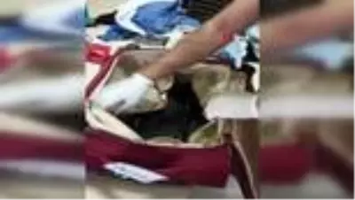 Zehir tacirleri bavulun borusunu zula olarak kullandı Zehir tacirleri bavulun borusunu zula olarak kullandı