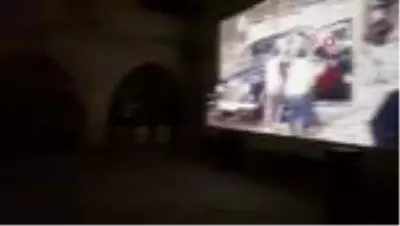 'Açık Hava Sinema Geceleri' 375 yıllık tarihi Cinci Han'da başladı 'Açık Hava Sinema Geceleri' 375 yıllık tarihi Cinci Han'da başladı