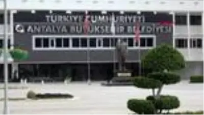 ANTALYA Büyükşehir Belediyesi meclis toplantısında 'sürgün maddesi' tartışması ANTALYA Büyükşehir Belediyesi meclis toplantısında 'sürgün maddesi' tartışması