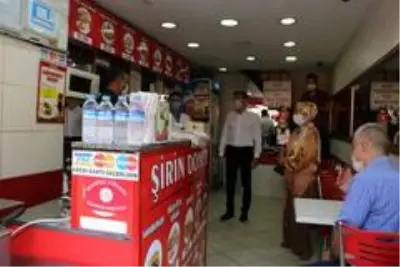 Bahçelievler'de lokanta ve iş yerlerine korona virüs denetimi Bahçelievler'de lokanta ve iş yerlerine korona virüs denetimi