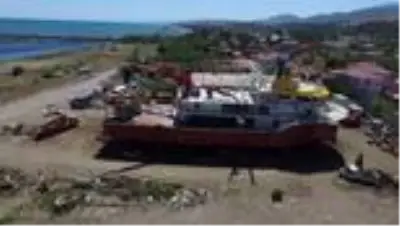 Bin tonluk balıkçı teknesi Karadeniz'den okyanusa açılmak için gün sayıyor Bin tonluk balıkçı teknesi Karadeniz'den okyanusa açılmak için gün sayıyor
