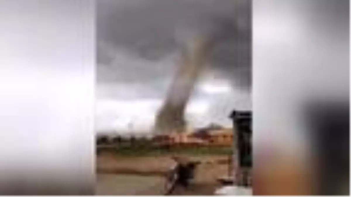 Çin'de dev hortum kamerada