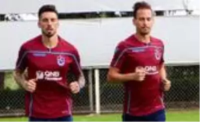 Joao Pereira, ayrılığı gündemde olan Jose Sosa'ya seslendi: Trabzon'da bekliyorum Joao Pereira, ayrılığı gündemde olan Jose Sosa'ya seslendi: Trabzon'da bekliyorum