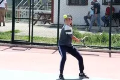Kortta normalleşme turnuvası Kortta normalleşme turnuvası