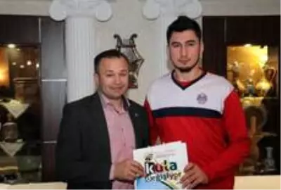 Son Dakika | Kulalı voleybolcu Kayseri Melikgazi'ye transfer oldu Son Dakika | Kulalı voleybolcu Kayseri Melikgazi'ye transfer oldu