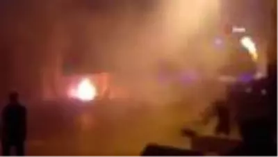 - Lübnan'da protestolar 4. gününde devam ediyor: 42 yaralı- Hükümetin istifasına rağmen tansiyon... - Lübnan'da protestolar 4. gününde devam ediyor: 42 yaralı- Hükümetin istifasına rağmen tansiyon...