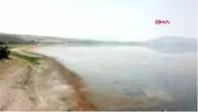 Son dakika haberi... MANİSA Marmara Gölü'nde su seviyesi sıfırlandı, balıkçılık durdu