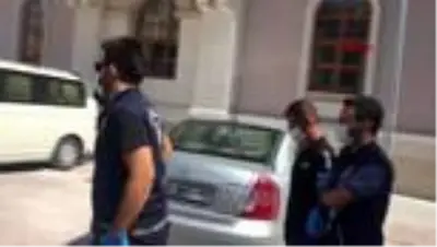 Bağ evinde milli atlete sarkıntılık iddiasıyla çıkan çatışmada kan aktı Bağ evinde milli atlete sarkıntılık iddiasıyla çıkan çatışmada kan aktı