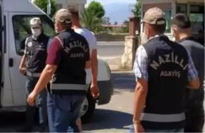 Nazilli'de 8 şahıs yakalanarak cezaevine gönderildi Nazilli'de 8 şahıs yakalanarak cezaevine gönderildi