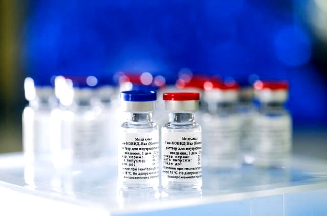 Rusya'nın Covid-19 aşısı, Almanya'da 'yüksek riskli deney' olarak nitelendirildi