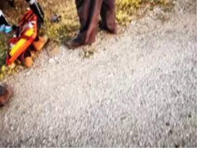 Şuhut'ta minibüs ile motosiklet çarpıştı: 1 yaralı Şuhut'ta minibüs ile motosiklet çarpıştı: 1 yaralı