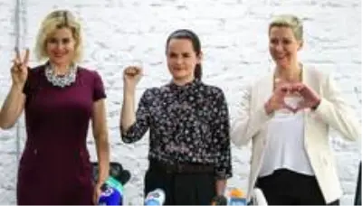 Svetlana Tikhanovskaya: Belarus'ta Lukaşenko'ya meydan okuyup 'Çocuklarım için ülkemi terk ettim'... Svetlana Tikhanovskaya: Belarus'ta Lukaşenko'ya meydan okuyup 'Çocuklarım için ülkemi terk ettim'...