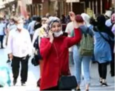 Son dakika haber | Vaka sayısının arttığı Gaziantep'te sosyal mesafe ve maske yine unutuldu Son dakika haber | Vaka sayısının arttığı Gaziantep'te sosyal mesafe ve maske yine unutuldu