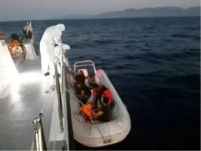 23 sığınmacı kurtarıldı 23 sığınmacı kurtarıldı