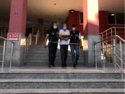 Son dakika haberi | 3 kişiyi silahla yaralayan şahıs tutuklandı Son dakika haberi | 3 kişiyi silahla yaralayan şahıs tutuklandı