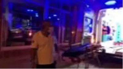 Son dakika haberi! 3'üncü kattan atlayan zihinsel engelli genci, yoldan geçen vatandaş tuttu Son dakika haberi! 3'üncü kattan atlayan zihinsel engelli genci, yoldan geçen vatandaş tuttu