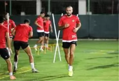 Alanyaspor'da yeni sezon hazırlıkları başladı Alanyaspor'da yeni sezon hazırlıkları başladı
