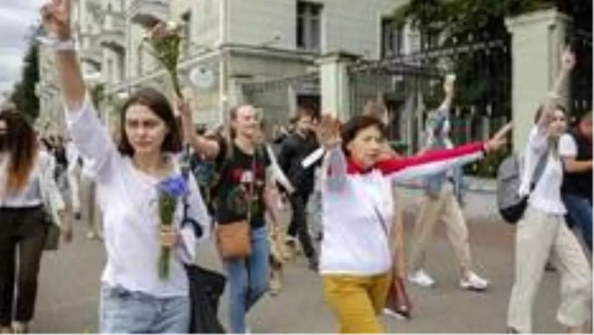 Belarus seçimleri: Devlet Televizyonu'nun iki sunucusu AB'nin de eleştirdiği seçim sonrası istifa...