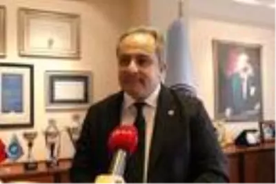 Bilim Kurulu üyesi İlhan: 'Hıçkırık, yeni koronavirüs belirtisi' dememiz çok zor Bilim Kurulu üyesi İlhan: 'Hıçkırık, yeni koronavirüs belirtisi' dememiz çok zor