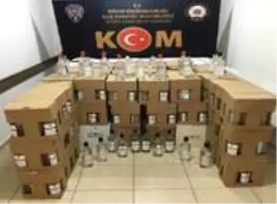 Didim'de 1204 şişe etil alkol ele geçirildi Didim'de 1204 şişe etil alkol ele geçirildi
