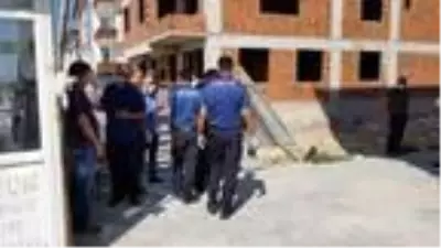 Son dakika haberi... Erkek hemşire evinde ölü bulundu Son dakika haberi... Erkek hemşire evinde ölü bulundu