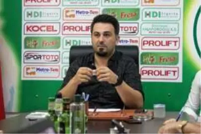 Giresunspor yönetimi, kulübün ekonomik sorunlarına çözüm arıyor Giresunspor yönetimi, kulübün ekonomik sorunlarına çözüm arıyor