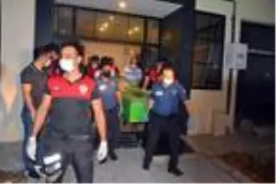 Son dakika haberi: Hatay Vali Yardımcısı Polat, annesi ve avukat kardeşini öldürdü (3) Son dakika haberi: Hatay Vali Yardımcısı Polat, annesi ve avukat kardeşini öldürdü (3)