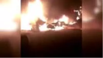 Son dakika! - Hindistan'da Hz. Muhammed'e (s.a.v) yönelik hakaret içerikli paylaşımın ardından çatışma çıktı: 3... Son dakika! - Hindistan'da Hz. Muhammed'e (s.a.v) yönelik hakaret içerikli paylaşımın ardından çatışma çıktı: 3...