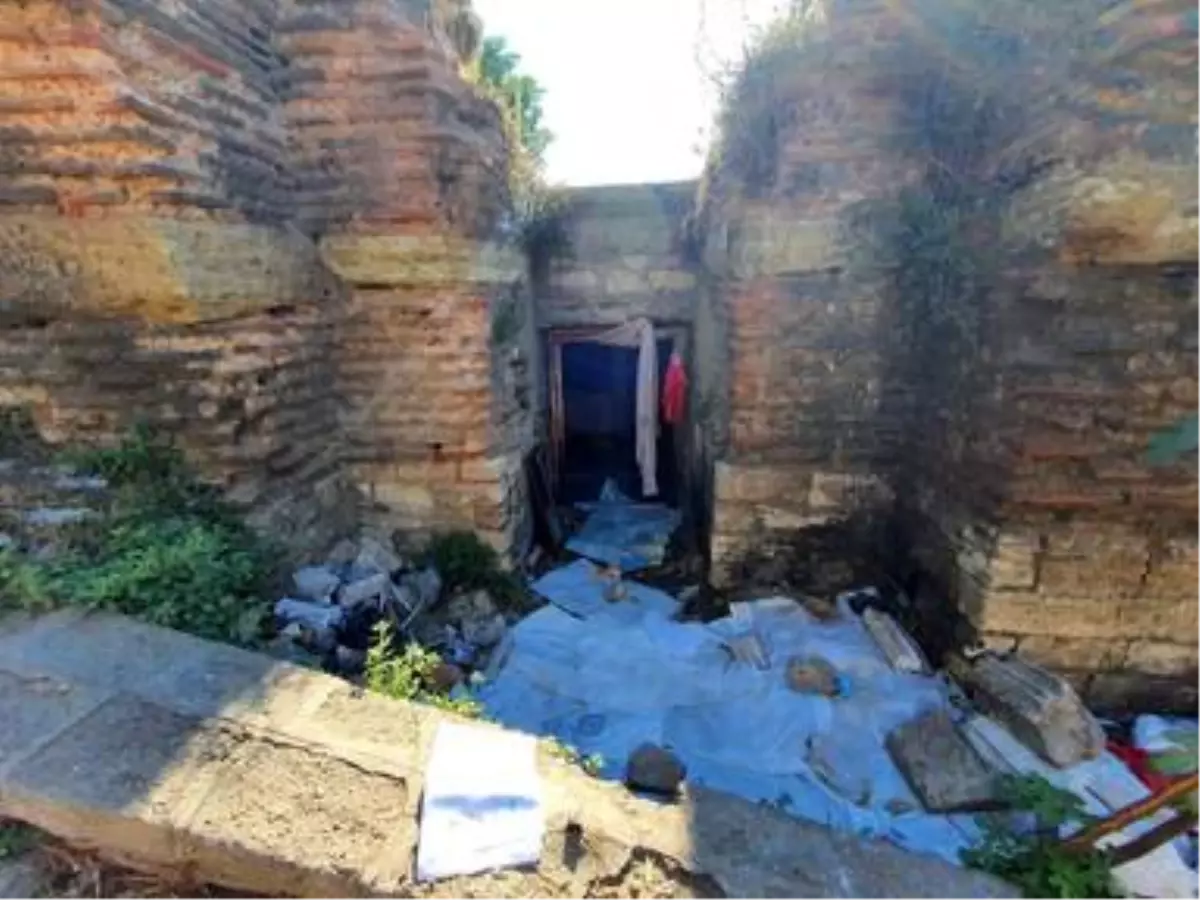 İBB Aziz Polyeuktos Kilisesi'ni temizledi