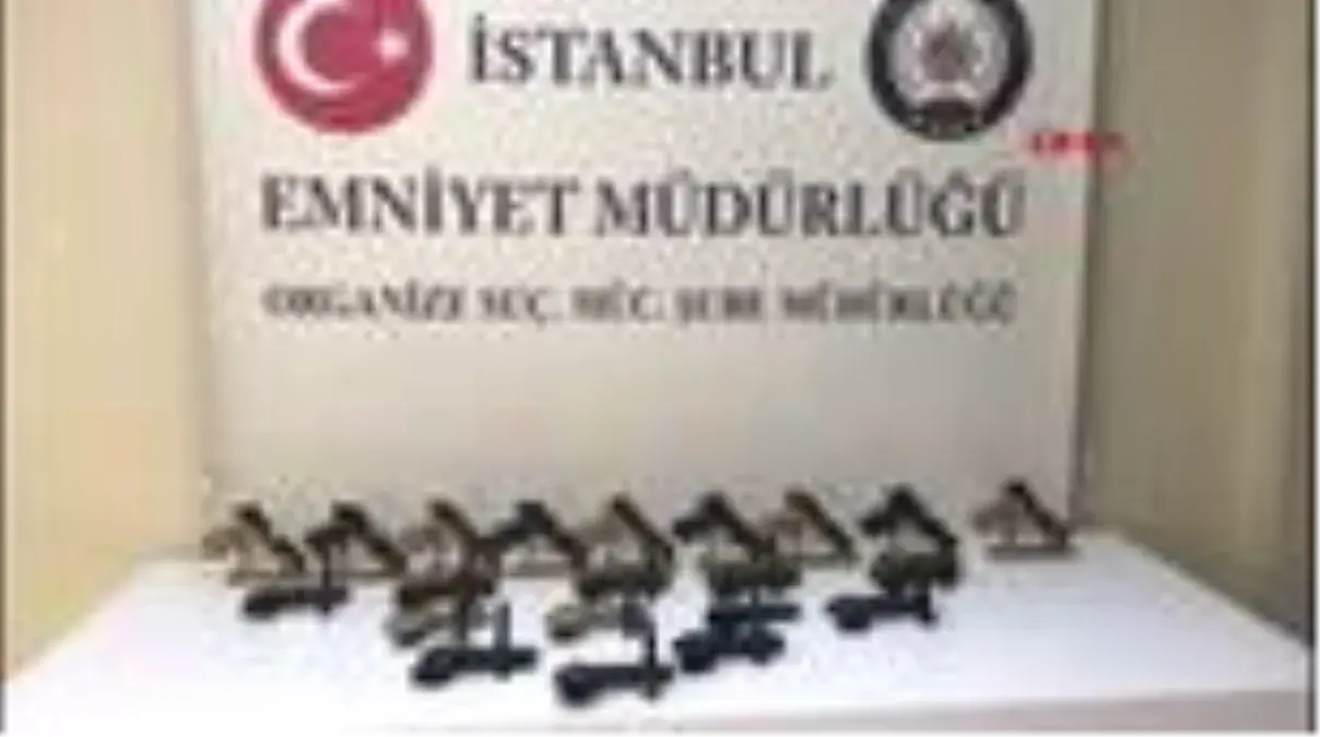 Son dakika haber... KÜÇÜKÇEKMECE'DE SİLAH OPERASYONU