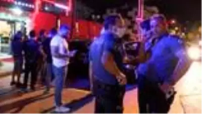 Son dakika güncel: MALTEPE'DE KAFEYE SİLAHLI BASKIN, 3 YARALI Son dakika güncel: MALTEPE'DE KAFEYE SİLAHLI BASKIN, 3 YARALI