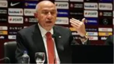 Nihat Özdemir, eylül ayındaki maçlarda seyirci olmayacağını söyledi Nihat Özdemir, eylül ayındaki maçlarda seyirci olmayacağını söyledi