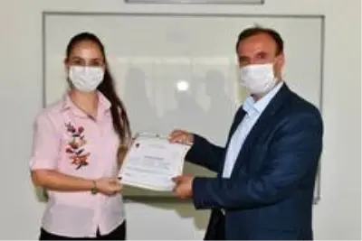 OSMEK'te kursiyerlerin yıl sonu gururu OSMEK'te kursiyerlerin yıl sonu gururu