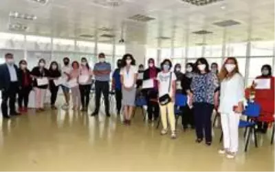 OSMEK'te kursiyerlerin yıl sonu gururu OSMEK'te kursiyerlerin yıl sonu gururu