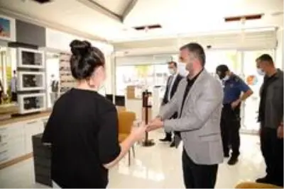 Pursaklar'da esnaf ve vatandaşlara virüs uyarısı Pursaklar'da esnaf ve vatandaşlara virüs uyarısı