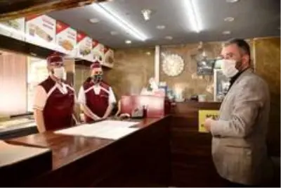 Pursaklar'da esnaf ve vatandaşlara virüs uyarısı Pursaklar'da esnaf ve vatandaşlara virüs uyarısı