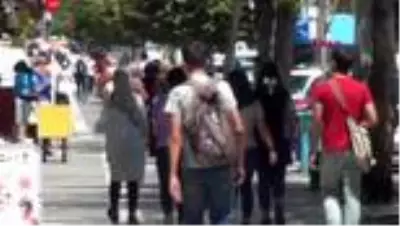 Vaka sayısının arttığı Şanlıurfa'da tedbirlere uyulmuyor! Son 2 haftada 2 bin 200 ev karantinaya alındı Vaka sayısının arttığı Şanlıurfa'da tedbirlere uyulmuyor! Son 2 haftada 2 bin 200 ev karantinaya alındı