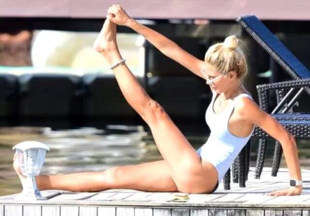 Şeyda Coşkun tatilde spora ara vermedi! İskelede sık sık egzersiz yaptı Şeyda Coşkun tatilde spora ara vermedi! İskelede sık sık egzersiz yaptı