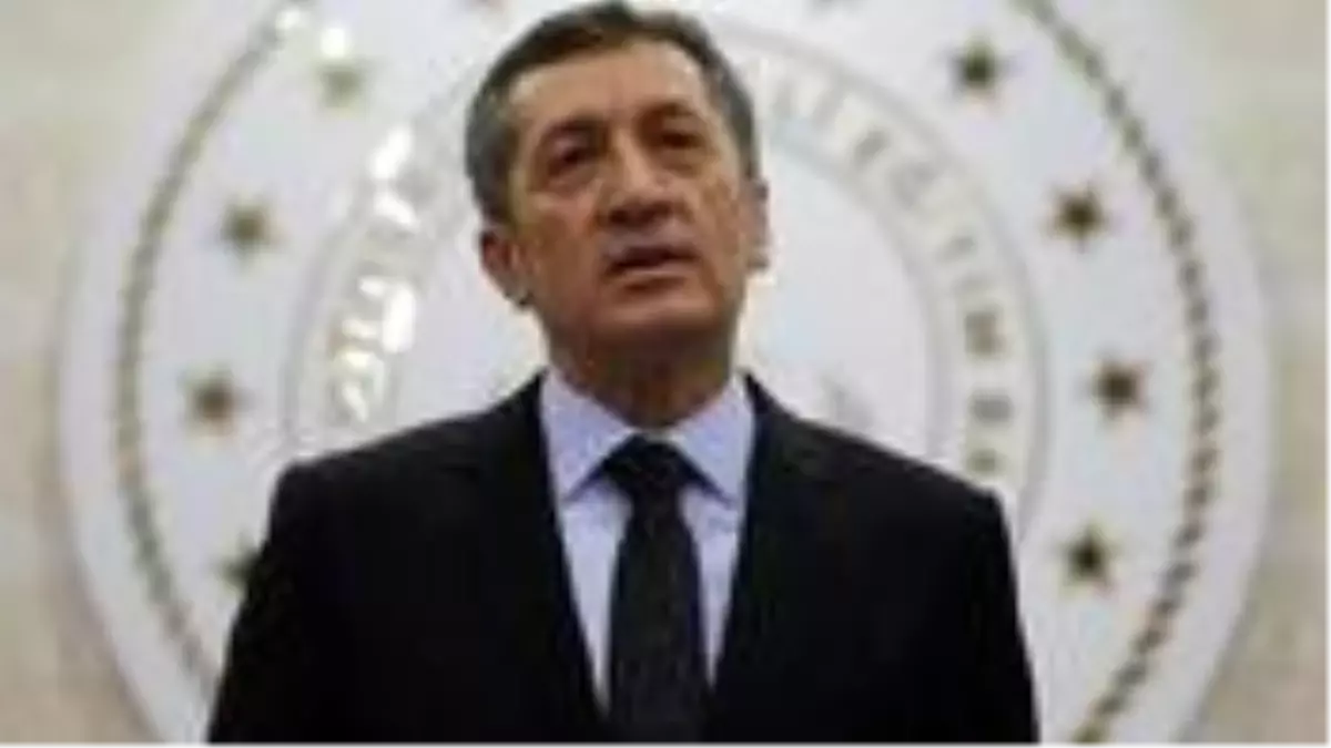 Son Dakika: Okullarda yüz yüze eğitim 21 Eylül'e kadar ertelendi