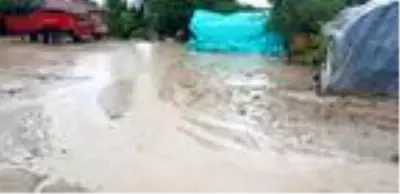 Taşkınlara neden olan yağışla rekor kırıldı Taşkınlara neden olan yağışla rekor kırıldı