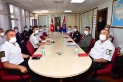 Vali Karadeniz, kurumlarda incelemelerde bulundu Vali Karadeniz, kurumlarda incelemelerde bulundu